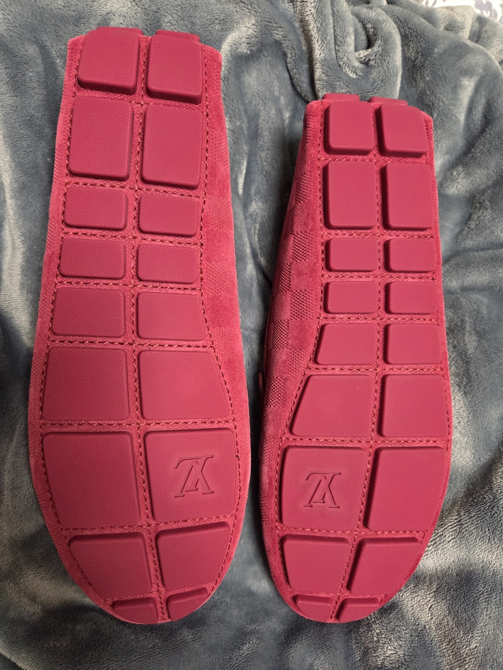 Louis Vuitton Men’s Suede Loafers in Deep Raspberry - Picture 4 of 5